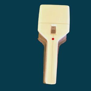 Black and Decker SPOTLITER, Electric, Rechargeable Flashlight, Wall Mount Offer?